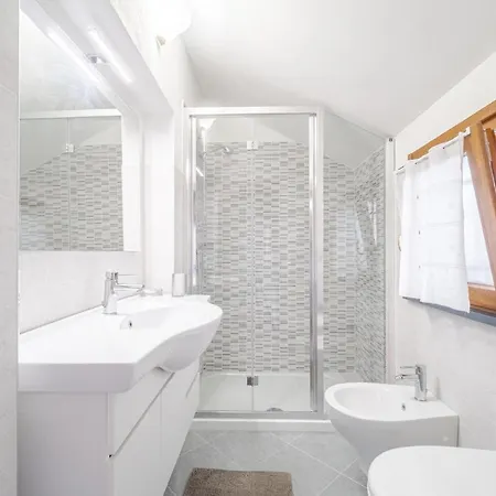 Amazing In With House Sea View Holiday home
