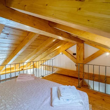 Amazing In With House Sea View