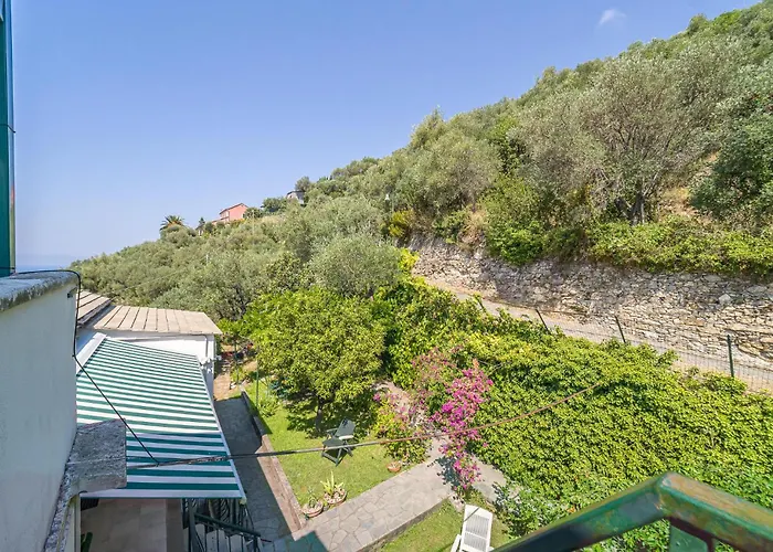 1 Bedroom In * Avegno