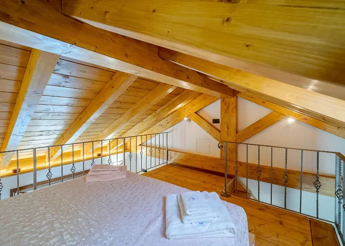 1 Bedroom In *