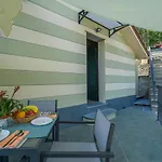 Casa vacanze In With House Sea View *