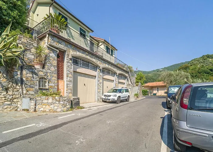 1 Bedroom In * Avegno